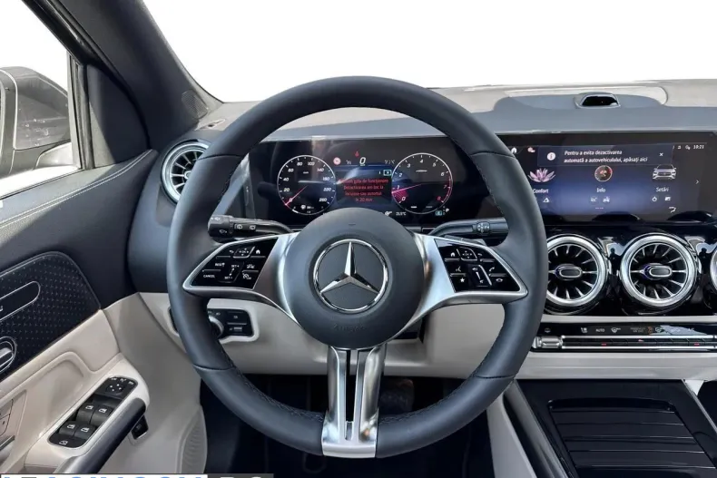 Mercedes-Benz GLA (Clasa GLA) din 2026 cu 6.000 km - oferta MER227523 - foto 8