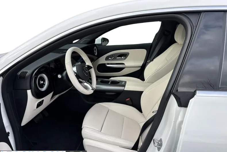Mercedes-Benz CLA 180 (Clasa CLA) din 2026 cu 5 km - oferta MER227528 - foto 12