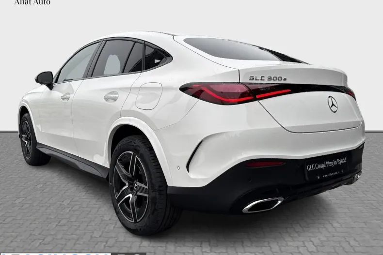 Mercedes-Benz GLC (Clasa GLC) din 2025 cu 8 km - oferta MER227529 - foto 3