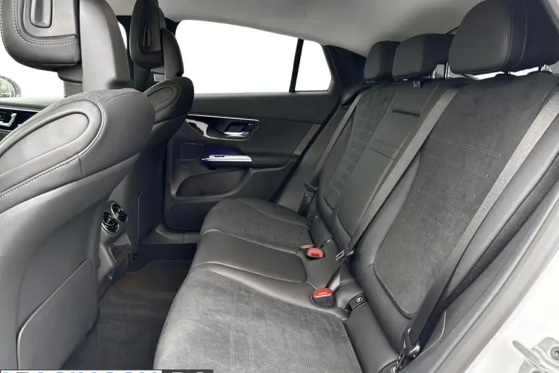Mercedes-Benz GLC (Clasa GLC) din 2025 cu 8 km - oferta MER227529 - foto 12