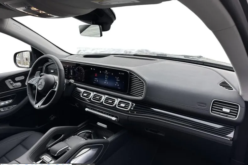 Mercedes-Benz GLE (Clasa GLE) din 2025 cu 6.000 km - oferta MER227530 - foto 7