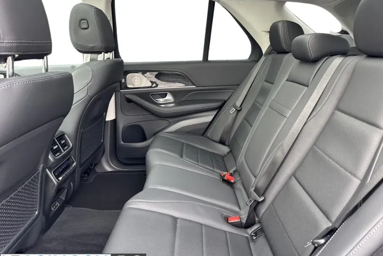 Mercedes-Benz GLE (Clasa GLE) din 2025 cu 6.000 km - oferta MER227530 - foto 12