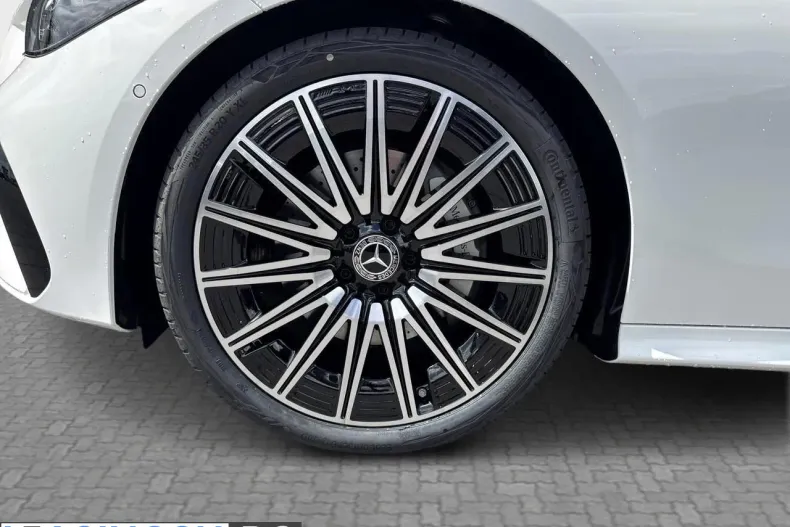 Mercedes-Benz CLE 200 (Clasa CLE) din 2025 cu 6.000 km - oferta MER227531 - foto 6