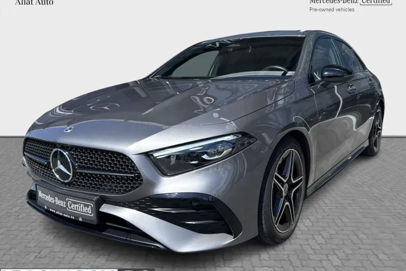 Mercedes-Benz A 200 (Clasa A) din 2023 cu 21.594 km - oferta MER227532 - foto 1