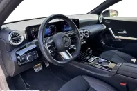 Mercedes-Benz A 200 (Clasa A) din 2023 cu 21.594 km - oferta MER227532 - foto 11