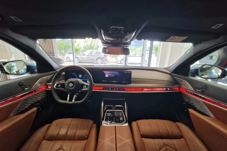 BMW 740d (Seria 7) din 2026 cu 67.000 km - oferta BMW227539 - foto 7