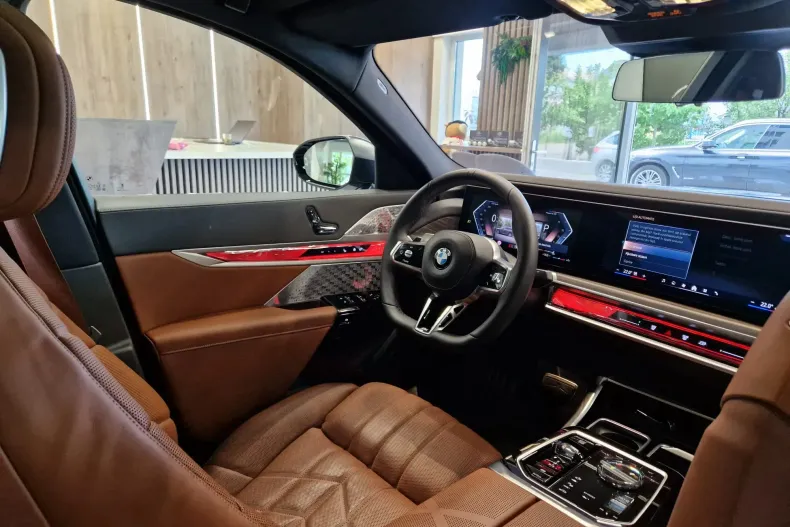 BMW 740d (Seria 7) din 2026 cu 67.000 km - oferta BMW227539 - foto 8