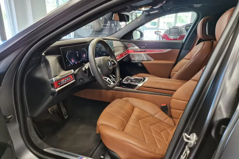BMW 740d (Seria 7) din 2026 cu 67.000 km - oferta BMW227539 - foto 9