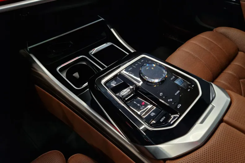 BMW 740d (Seria 7) din 2026 cu 67.000 km - oferta BMW227539 - foto 20