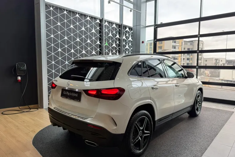 Mercedes-Benz GLA (Clasa GLA) din 2026 cu 6 km - oferta MER227544 - foto 4