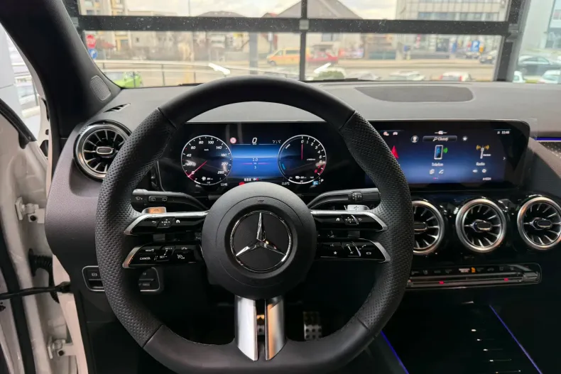 Mercedes-Benz GLA (Clasa GLA) din 2026 cu 6 km - oferta MER227544 - foto 11