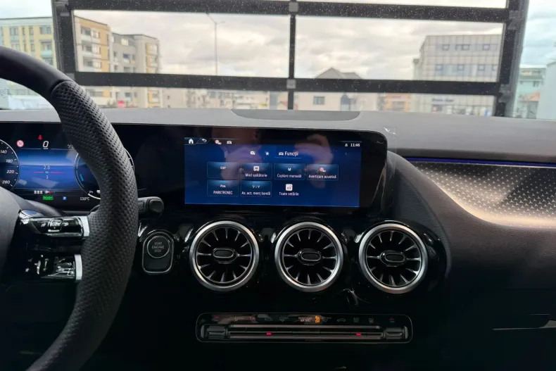 Mercedes-Benz GLA (Clasa GLA) din 2026 cu 6 km - oferta MER227544 - foto 14
