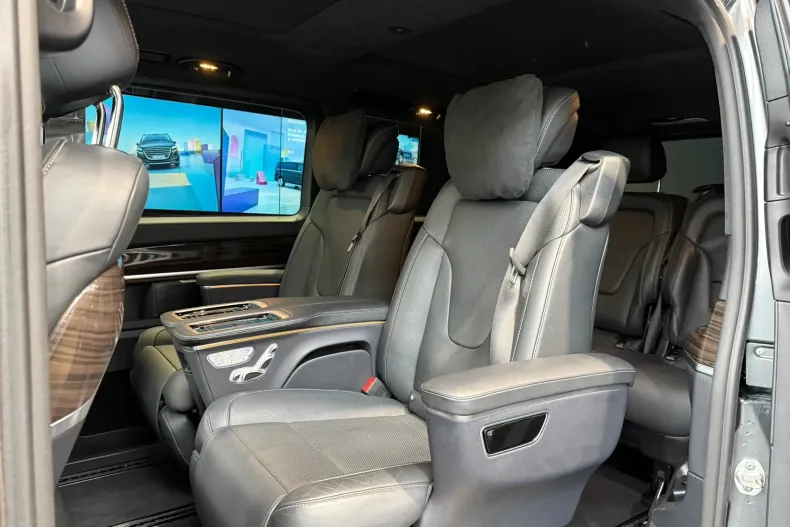 Mercedes-Benz V (Clasa V) din 2023 cu 60.000 km - oferta MER227545 - foto 9