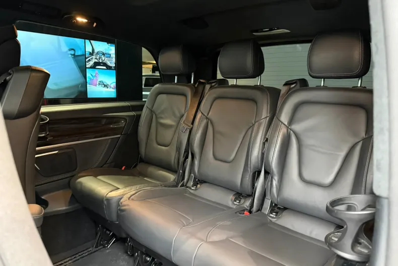 Mercedes-Benz V (Clasa V) din 2023 cu 60.000 km - oferta MER227545 - foto 11