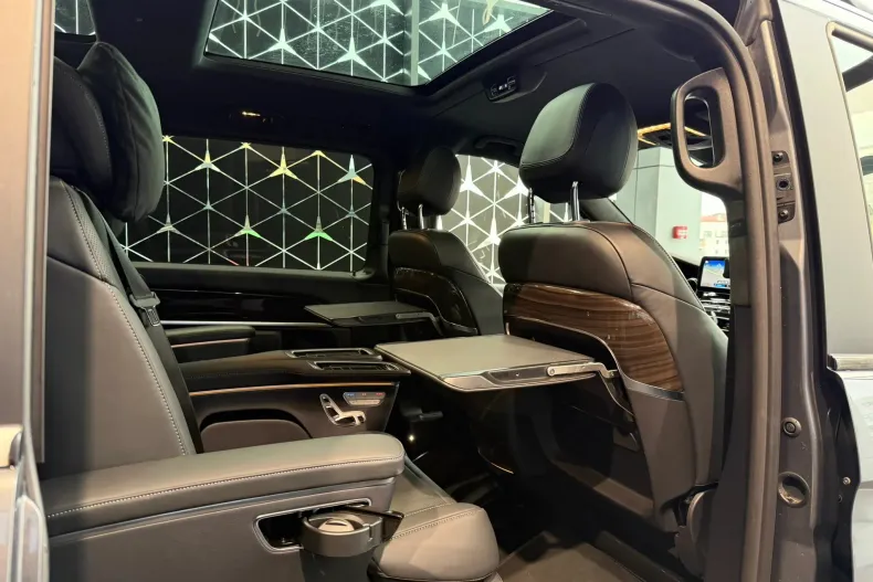 Mercedes-Benz V (Clasa V) din 2023 cu 60.000 km - oferta MER227545 - foto 13