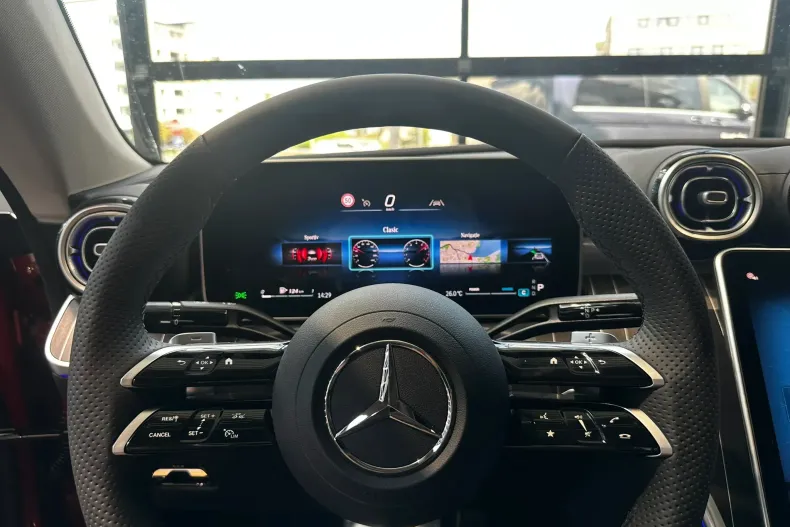 Mercedes-Benz CLE 300 (Clasa CLE) din 2025 cu 23 km - oferta MER227550 - foto 12