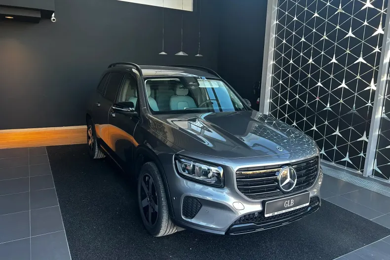 Mercedes-Benz GLB (Clasa GLB) din 2024 cu 5.000 km - oferta MER227552 - foto 2