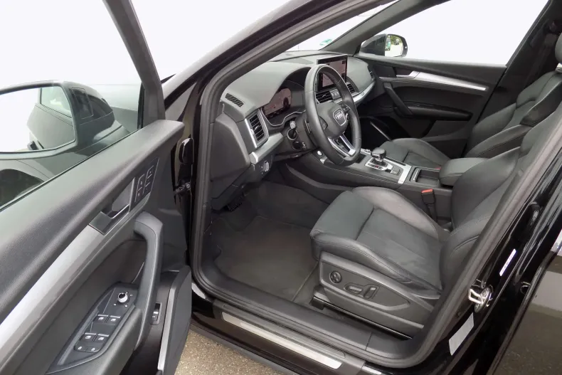 Audi Q5 Sportback din 2022 cu 75.588 km - oferta AUD227557 - foto 12