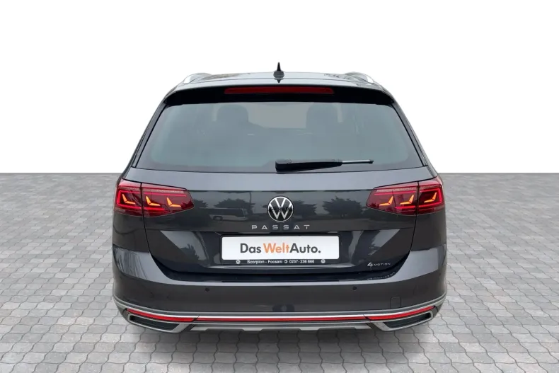 Volkswagen Passat Alltrack din 2023 cu 83.268 km - oferta VOL227559 - foto 4