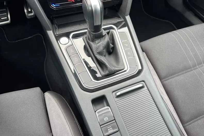 Volkswagen Passat Alltrack din 2023 cu 83.268 km - oferta VOL227559 - foto 23