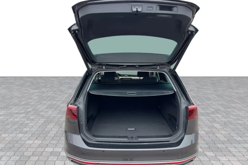 Volkswagen Passat Alltrack din 2023 cu 83.268 km - oferta VOL227559 - foto 28