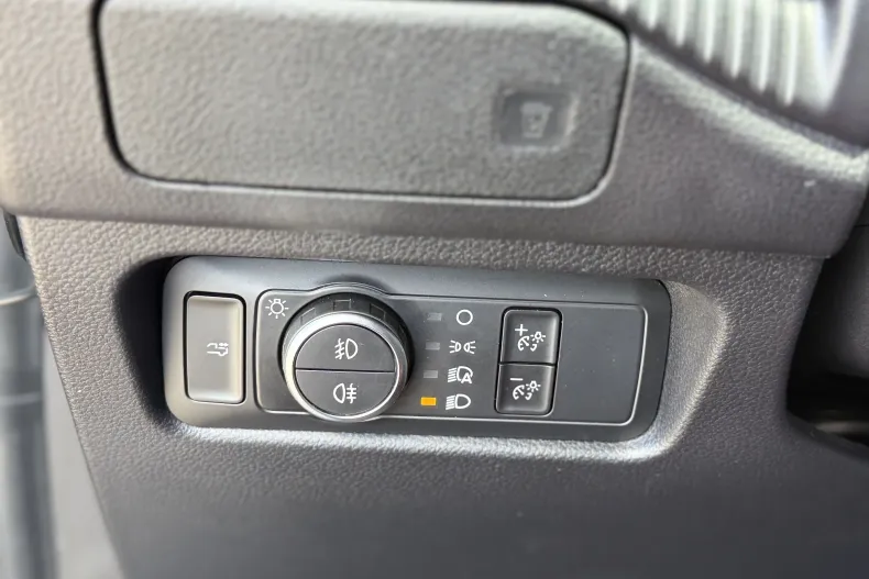 Ford Ranger din 2022 cu 76.103 km - oferta FOR227568 - foto 17