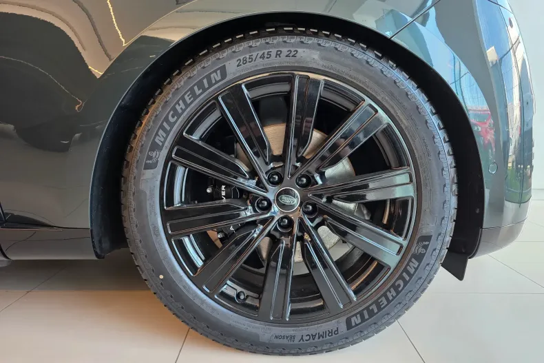 Land Rover Range Rover din 2025 cu 1 km - oferta LAN227581 - foto 4