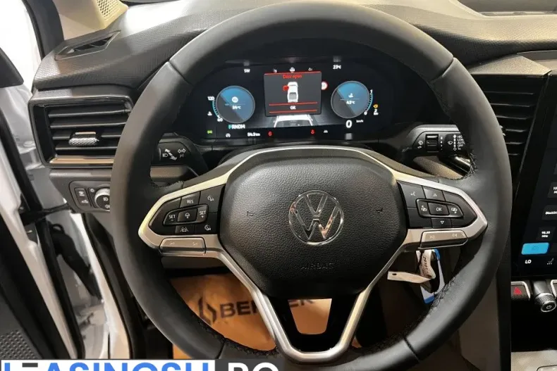 Volkswagen Amarok din 2025 cu 54 km - oferta VOL227588 - foto 9