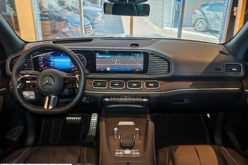 Mercedes-Benz GLS (Clasa GLS) din 2026 cu 1 km - oferta MER227607 - foto 8