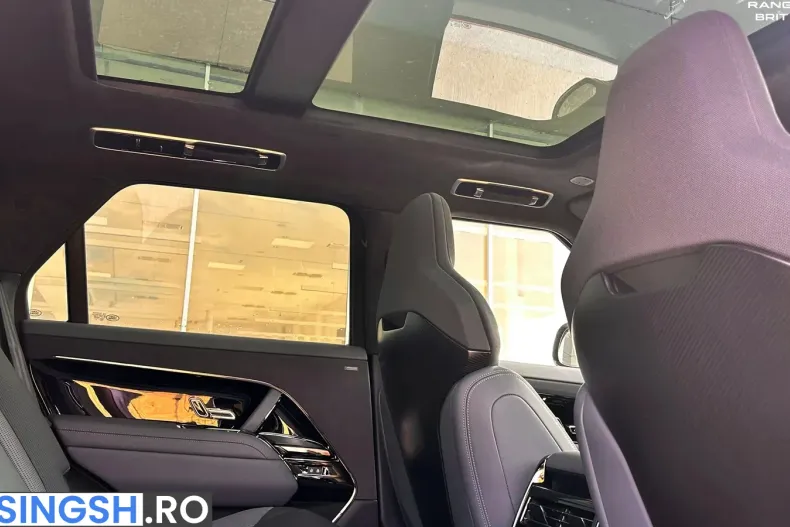 Land Rover Range Rover Sport din 2025 cu 1 km - oferta LAN227619 - foto 8