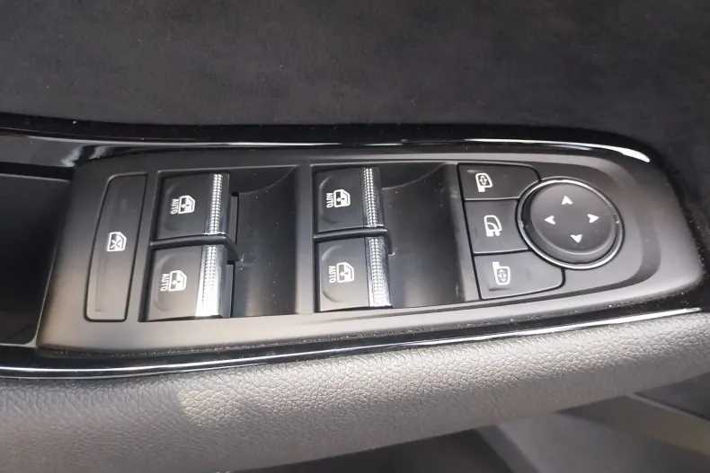 Renault Austral din 2024 cu 20 km - oferta REN227623 - foto 7