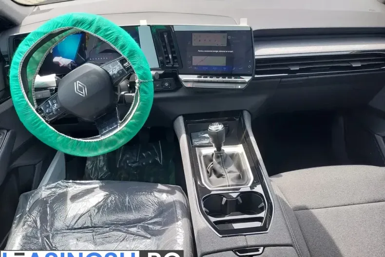 Renault Austral din 2024 cu 13 km - oferta REN227627 - foto 3