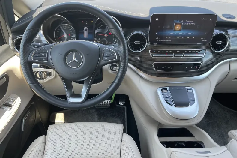 Mercedes-Benz V (Clasa V) din 2023 cu 12.938 km - oferta MER227630 - foto 9