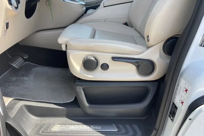 Mercedes-Benz V (Clasa V) din 2023 cu 12.938 km - oferta MER227630 - foto 12