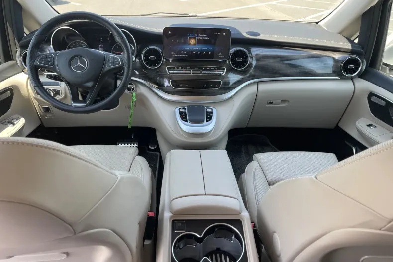 Mercedes-Benz V (Clasa V) din 2023 cu 12.938 km - oferta MER227630 - foto 19