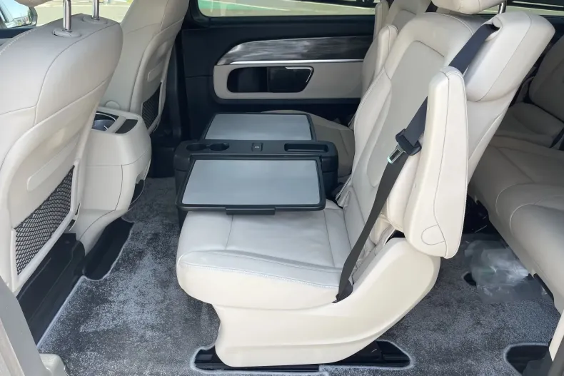 Mercedes-Benz V (Clasa V) din 2023 cu 12.938 km - oferta MER227630 - foto 21