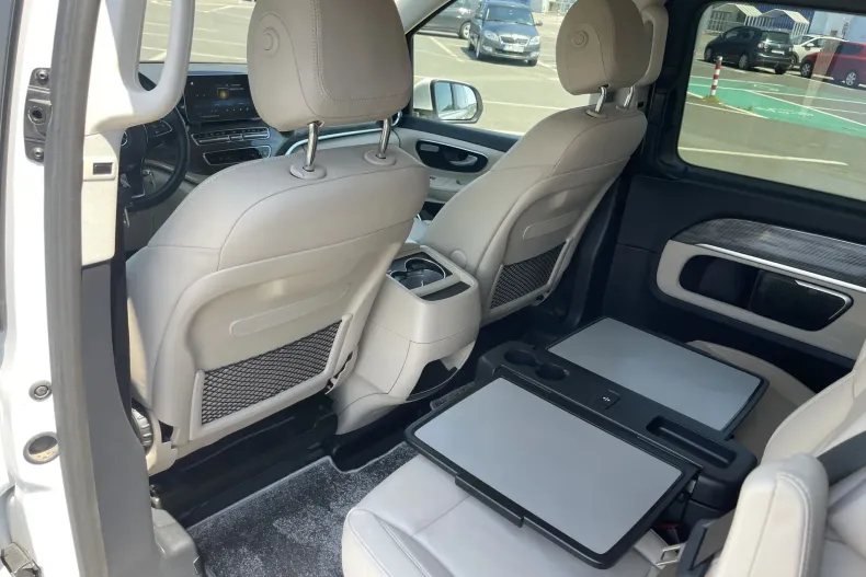 Mercedes-Benz V (Clasa V) din 2023 cu 12.938 km - oferta MER227630 - foto 22