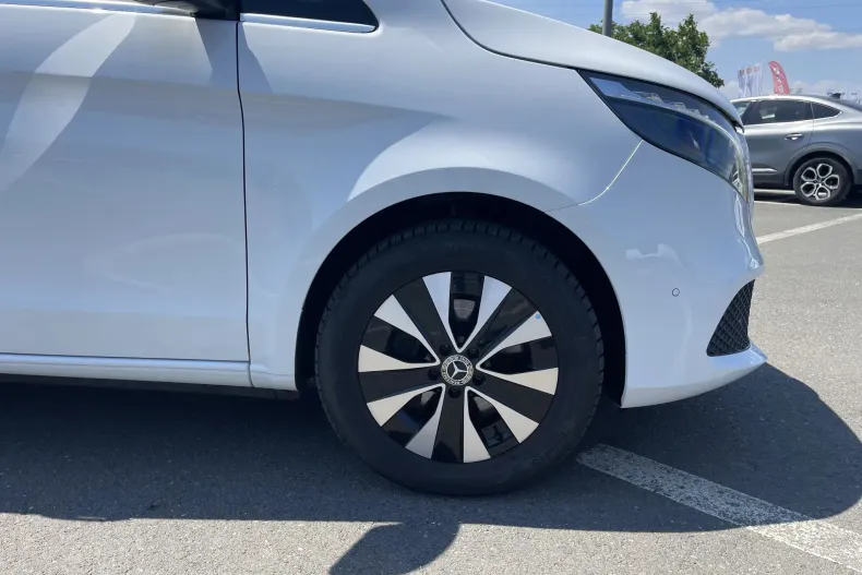 Mercedes-Benz V (Clasa V) din 2023 cu 12.938 km - oferta MER227630 - foto 32