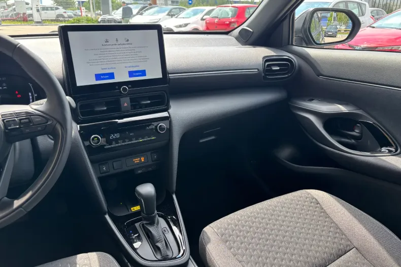 Toyota Yaris Cross din 2026 cu 1.340 km - oferta TOY227633 - foto 16