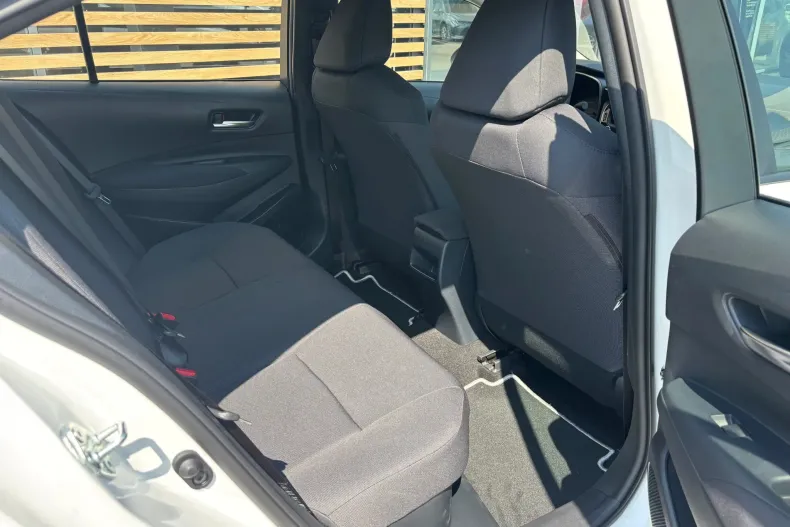 Toyota Corolla din 2026 cu 5 km - oferta TOY227634 - foto 14