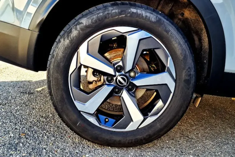 Nissan Qashqai din 2024 cu 9.018 km - oferta NIS227639 - foto 8