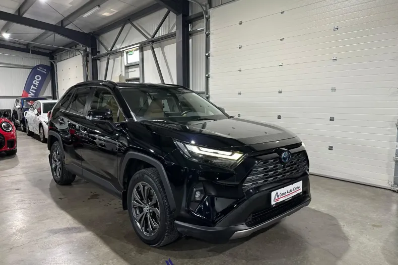 Toyota RAV4 din 2022 cu 97.608 km - oferta TOY227646 - foto 2