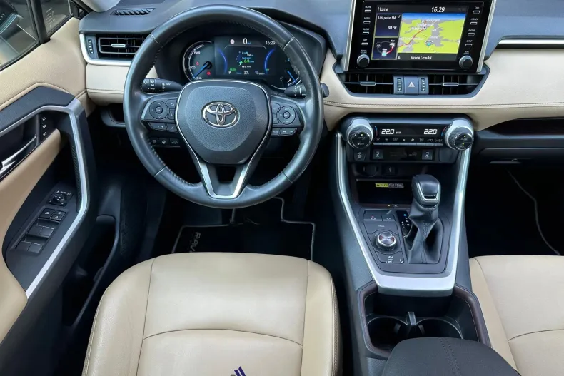 Toyota RAV4 din 2022 cu 97.608 km - oferta TOY227646 - foto 7
