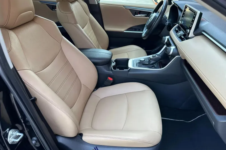 Toyota RAV4 din 2022 cu 97.608 km - oferta TOY227646 - foto 14