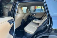 Toyota RAV4 din 2022 cu 97.608 km - oferta TOY227646 - foto 19