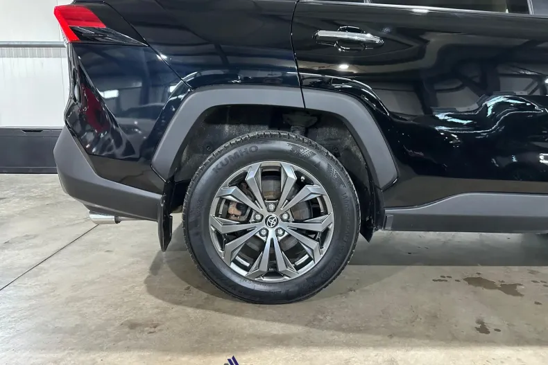 Toyota RAV4 din 2022 cu 97.608 km - oferta TOY227646 - foto 28