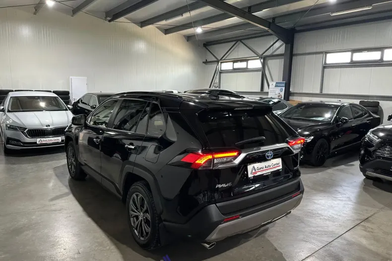 Toyota RAV4 din 2022 cu 97.608 km - oferta TOY227646 - foto 39