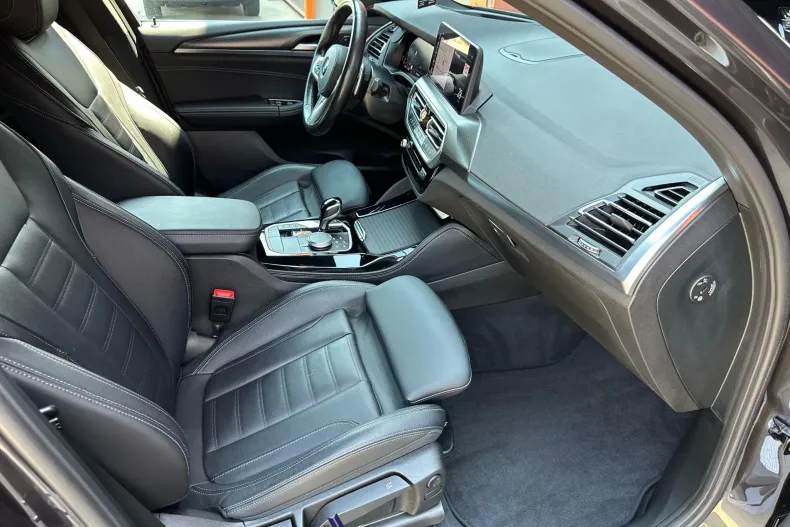 BMW X4 (Seria X) din 2023 cu 49.335 km - oferta BMW227647 - foto 14
