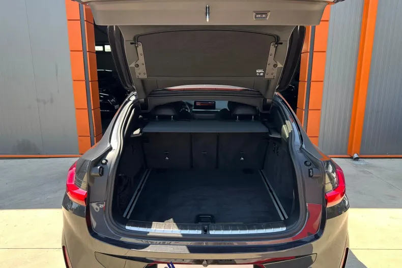 BMW X4 (Seria X) din 2023 cu 49.335 km - oferta BMW227647 - foto 17