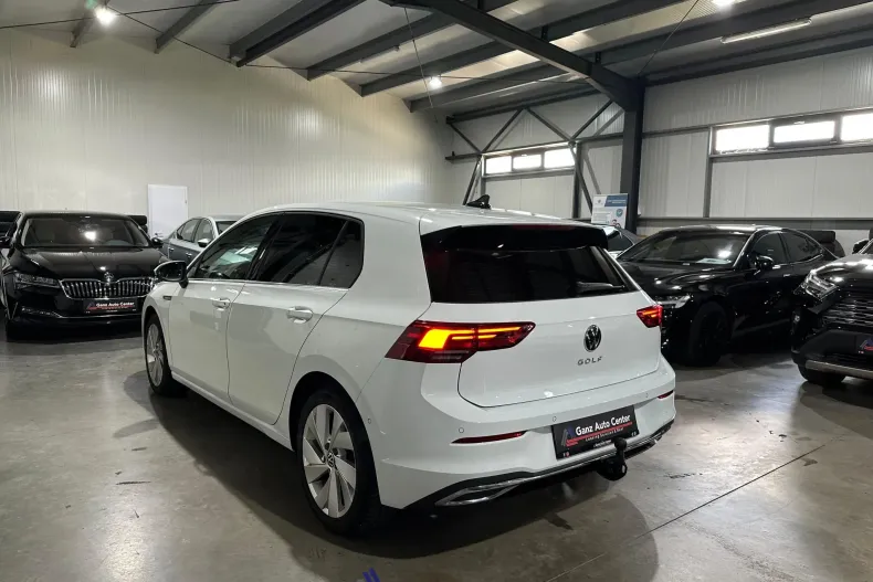 Volkswagen Golf din 2023 cu 95.313 km - oferta VOL227648 - foto 4